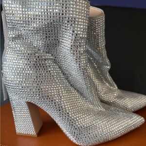 Steve Madden Shimmering Silver Heeled Boots